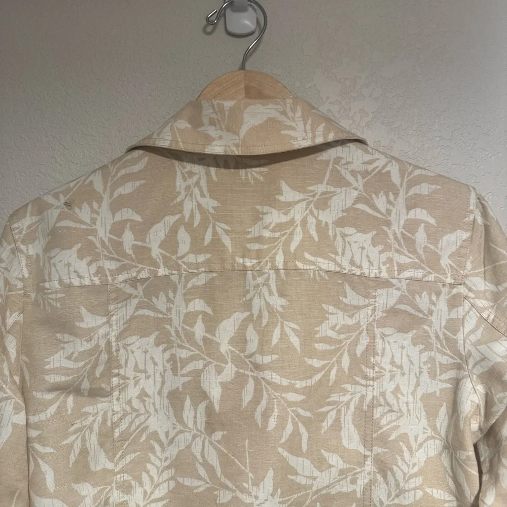 Croft & Barrow Beige Floral Linen and Cotton Blend Jacket